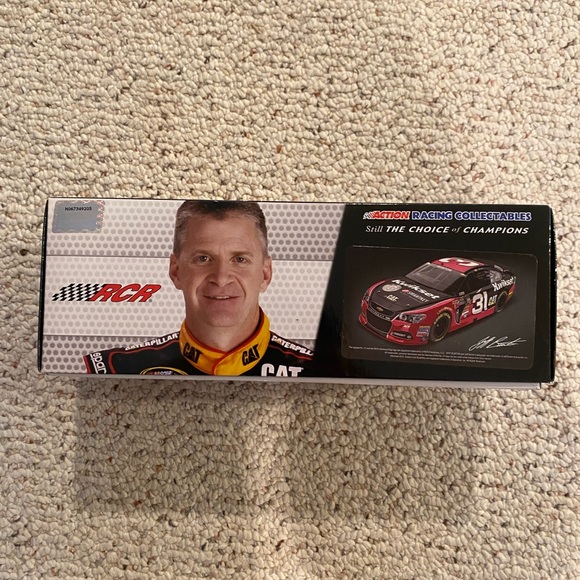 Autographed Jeff Burton NASCAR 1:24- Scale Stock Car - Picture 5 of 6